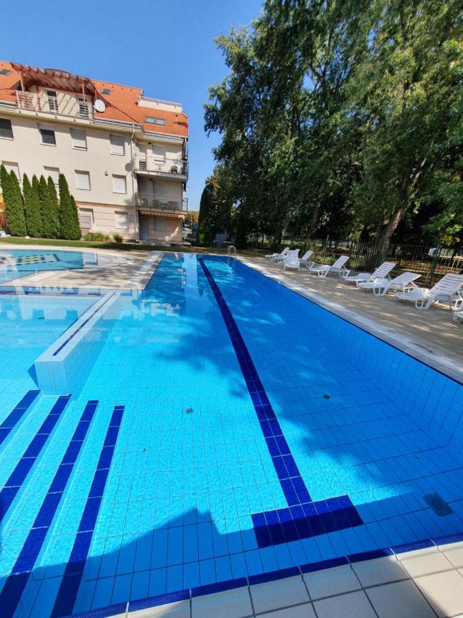Relax Wellness Manzard Hajdúszoboszló Hajduszoboszlo Exterior foto